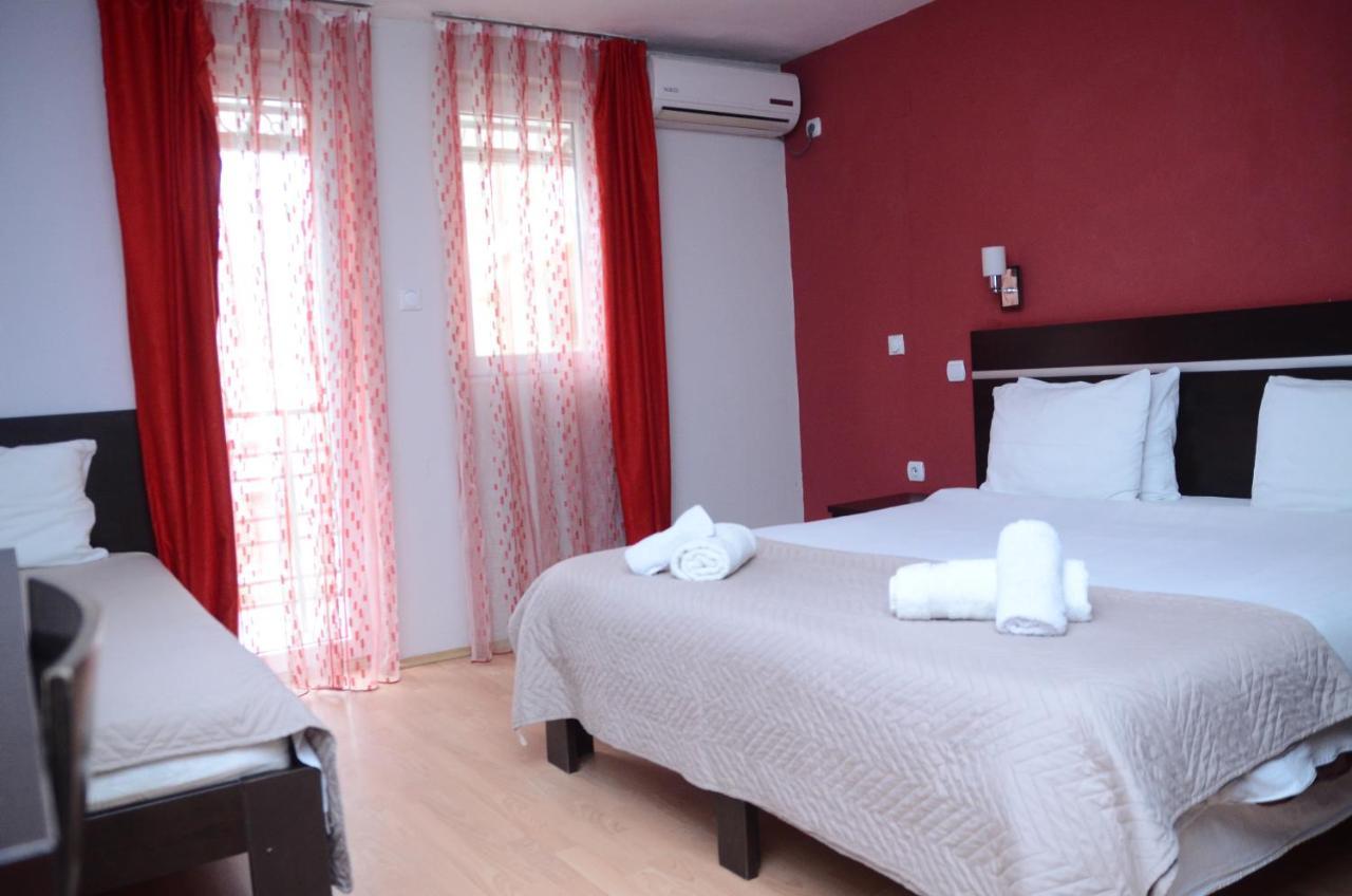 Villa Konzuli Bitola Exteriör bild