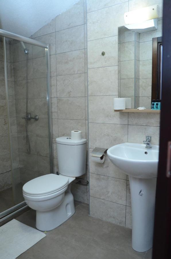 Villa Konzuli Bitola Exteriör bild