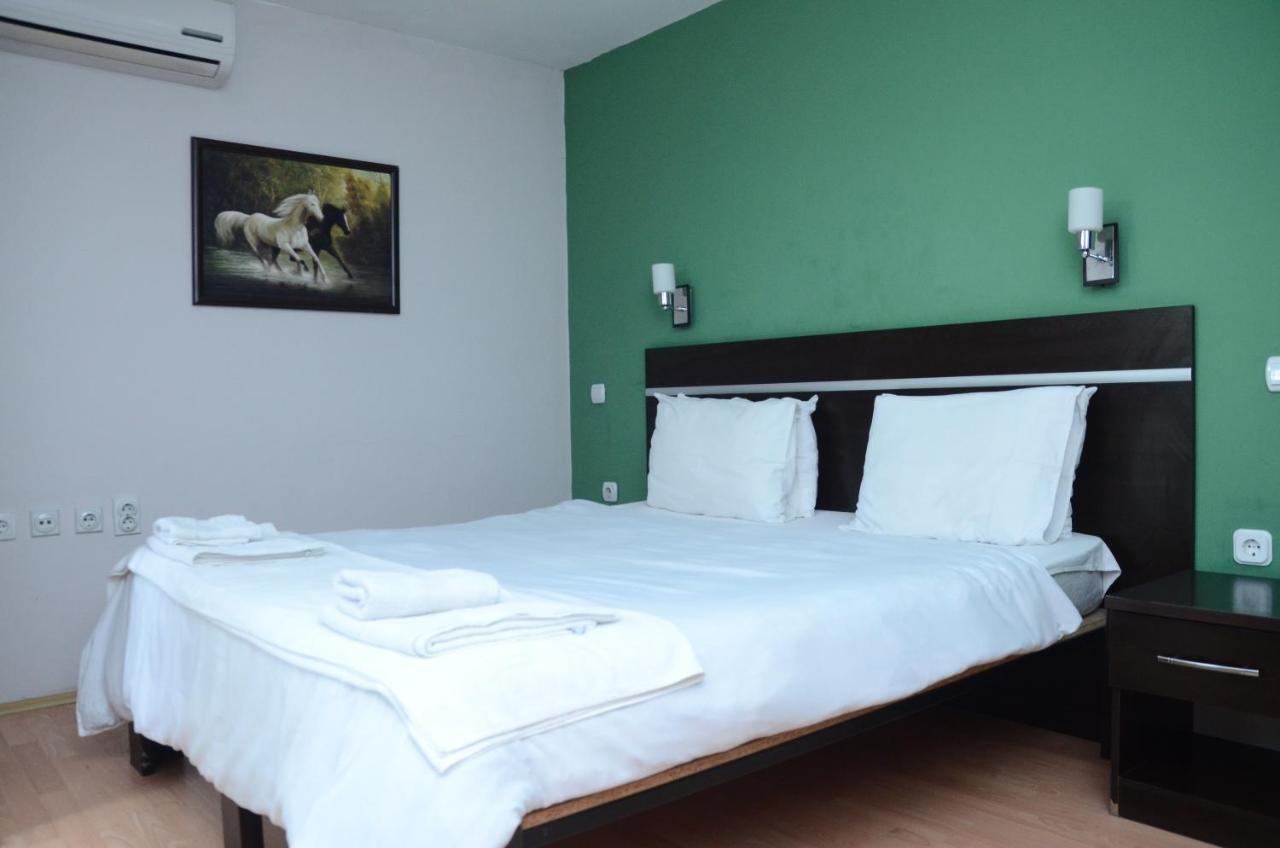 Villa Konzuli Bitola Exteriör bild