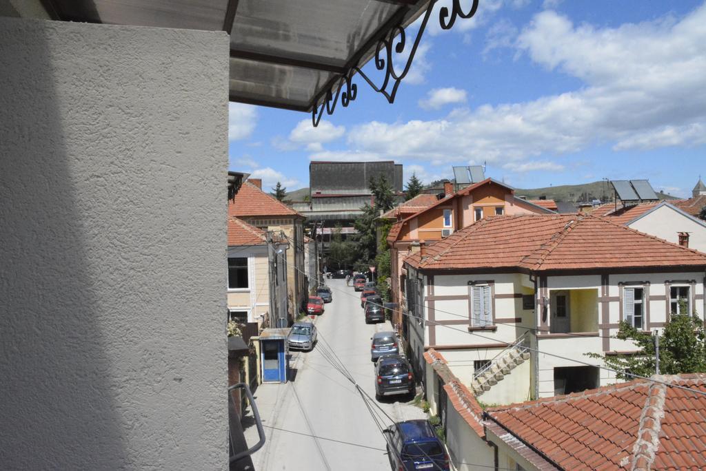 Villa Konzuli Bitola Exteriör bild